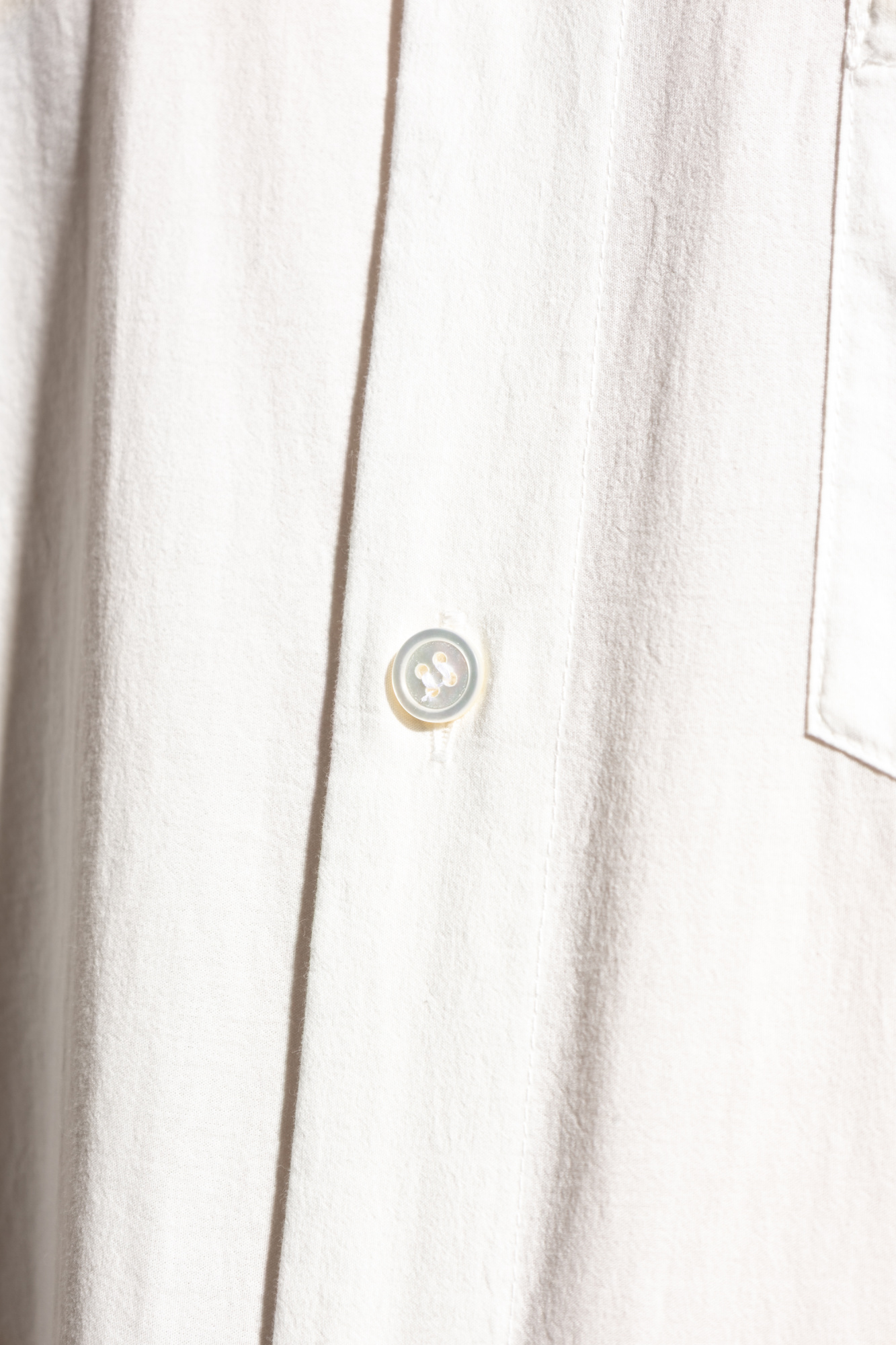HOMME PLISSE ISSEY MIYAKE◆長袖シャツ/2/ポリエステル/WHT/HP01FJ010 COLOR PLEATS Top Grey Blue – ISSEY MIYAKE EU